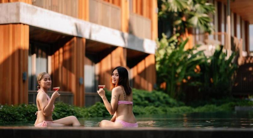 Riverton Hotel Szamutszongkhram Kültér fotó