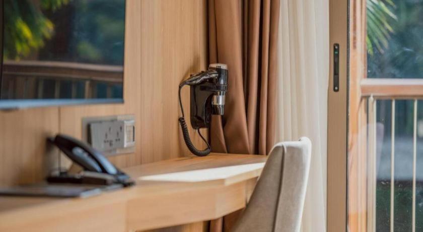 Riverton Hotel Szamutszongkhram Kültér fotó